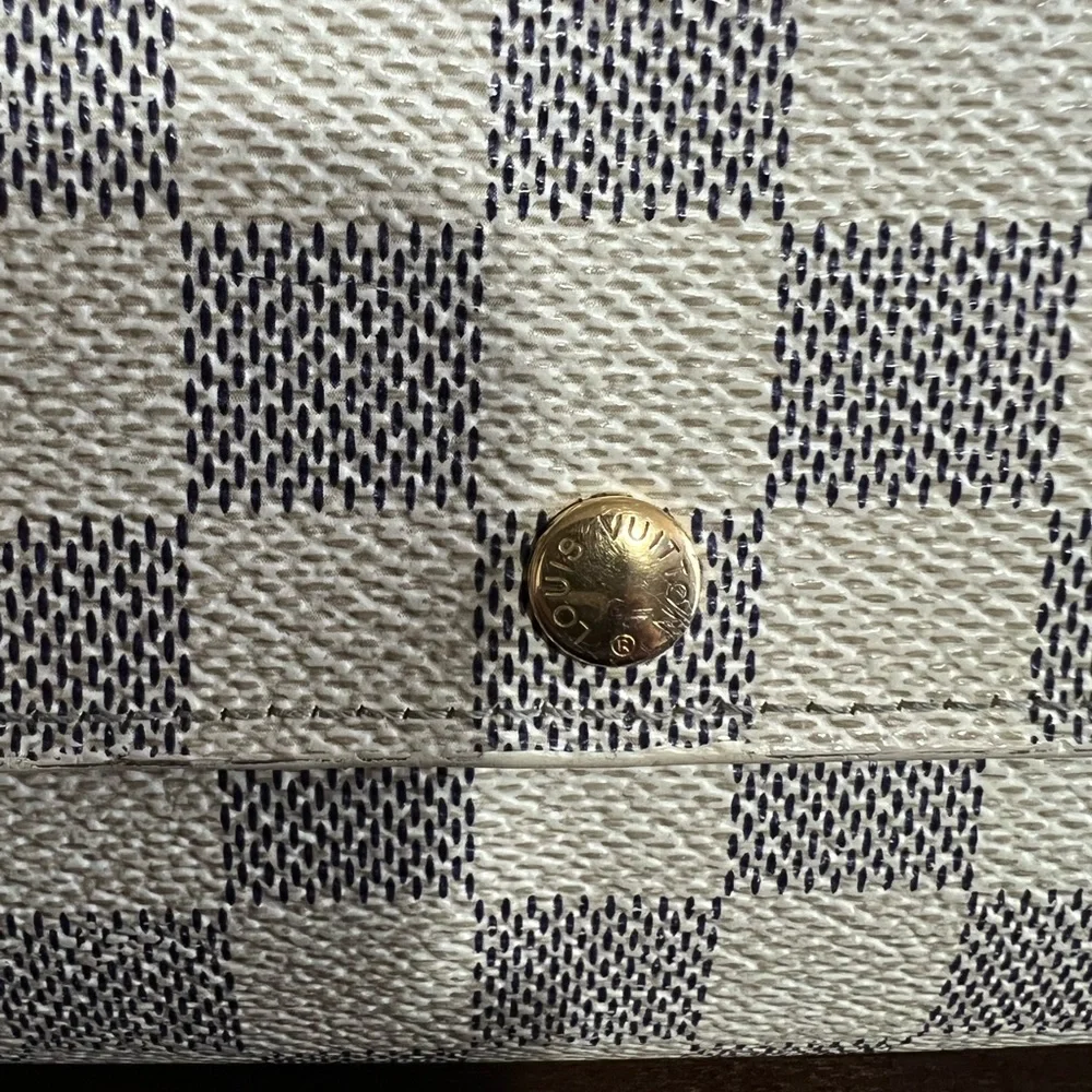 Louis Vuitton Damier Azur Sara Long Wallet - Picture 3 of 17